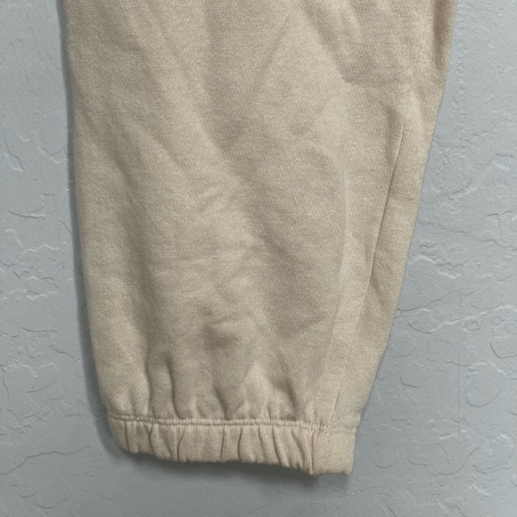 Abound cream joggers size medium - Picture 3 of 8